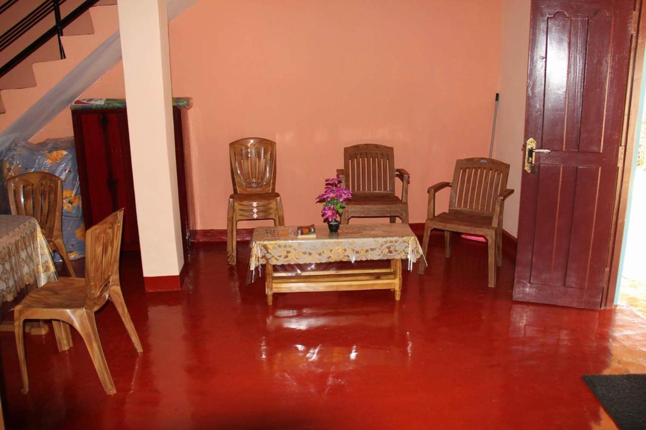 Batti Relax Point Villa & Rooms Batticaloa Buitenkant foto