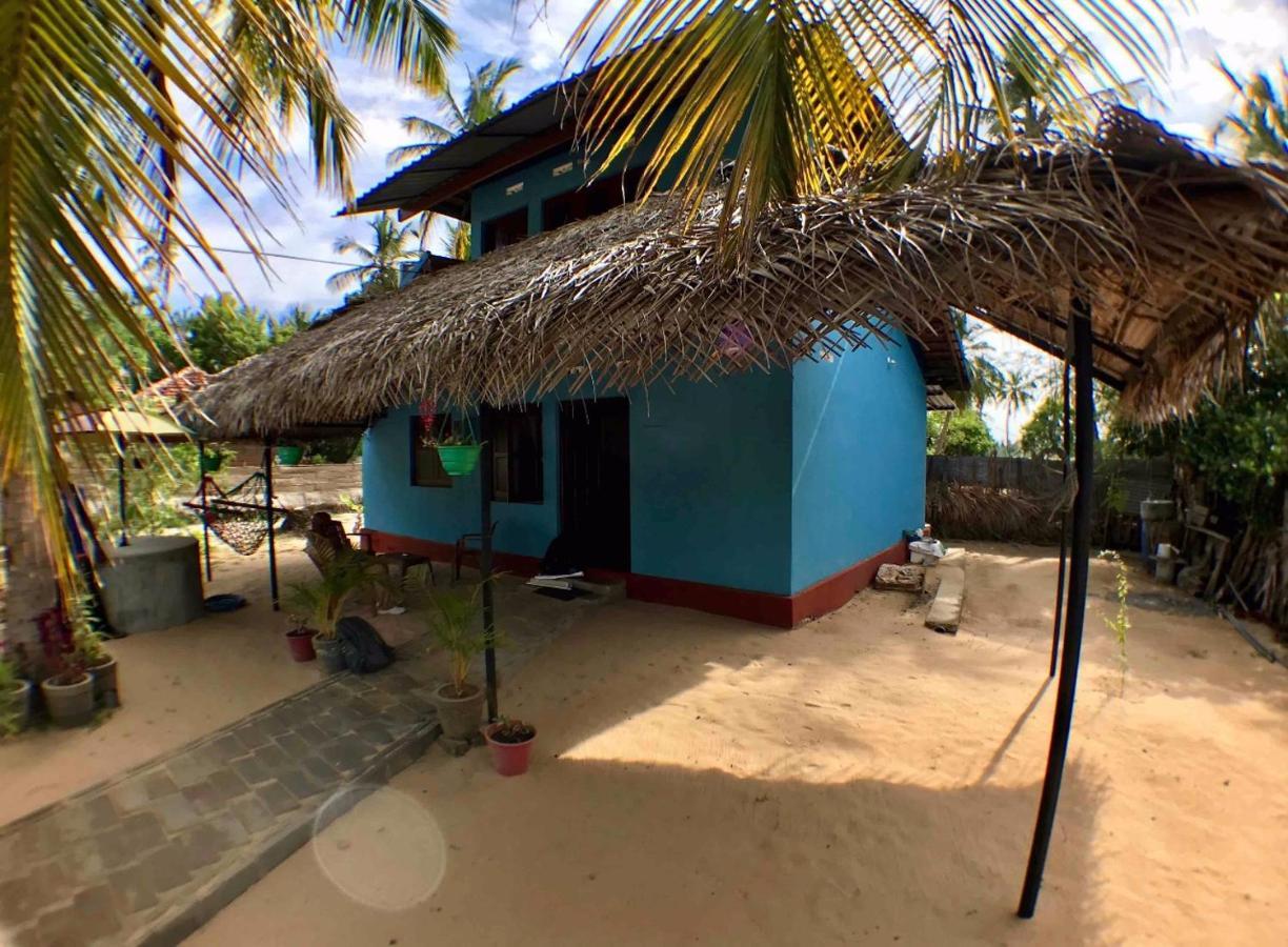 Batti Relax Point Hotel Batticaloa Buitenkant foto