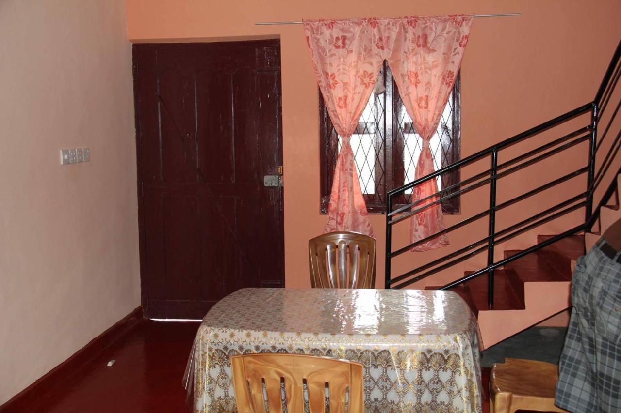 Batti Relax Point Villa & Rooms Batticaloa Buitenkant foto